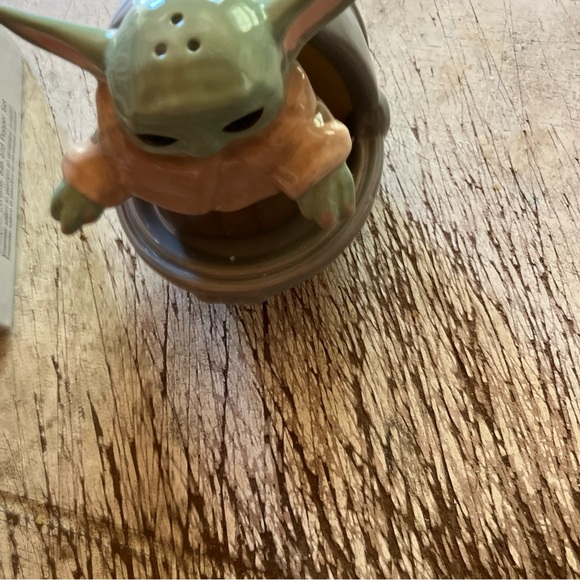 Star Wars   The child. Salt & pepper set - Picture 11 of 11